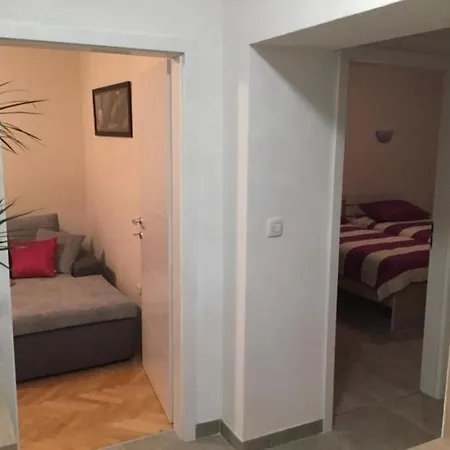 Ferienwohnung In Mit Klimaanlage, W-lan, Waschmaschine * 스플리트